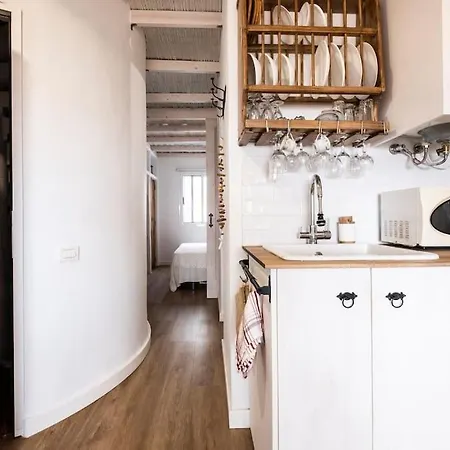 The Lighthouse By The Sea & Wifi *