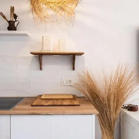 The Lighthouse By The Sea & Wifi *