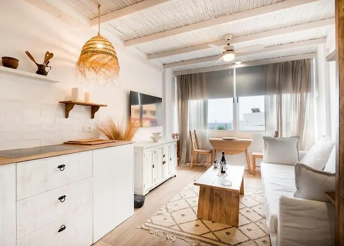 Appartamento The Lighthouse By The Sea & Wifi *